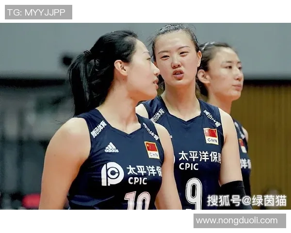 杭州羽毛球队在世界锦标赛积分榜上以73分稳居第一名展现强劲实力